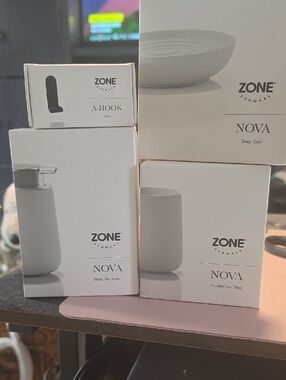 Nova Home Bath Set - White Bathroom Accessories